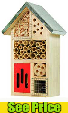Small Tierra Garden 14-1754 Wooden Bee and Ladybug House 